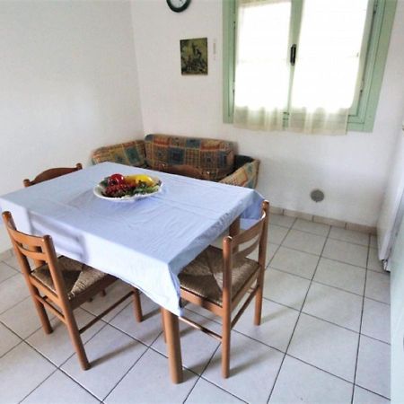 Lovely Holiday Home In Rosolina Mare With A Garden Eksteriør bilde